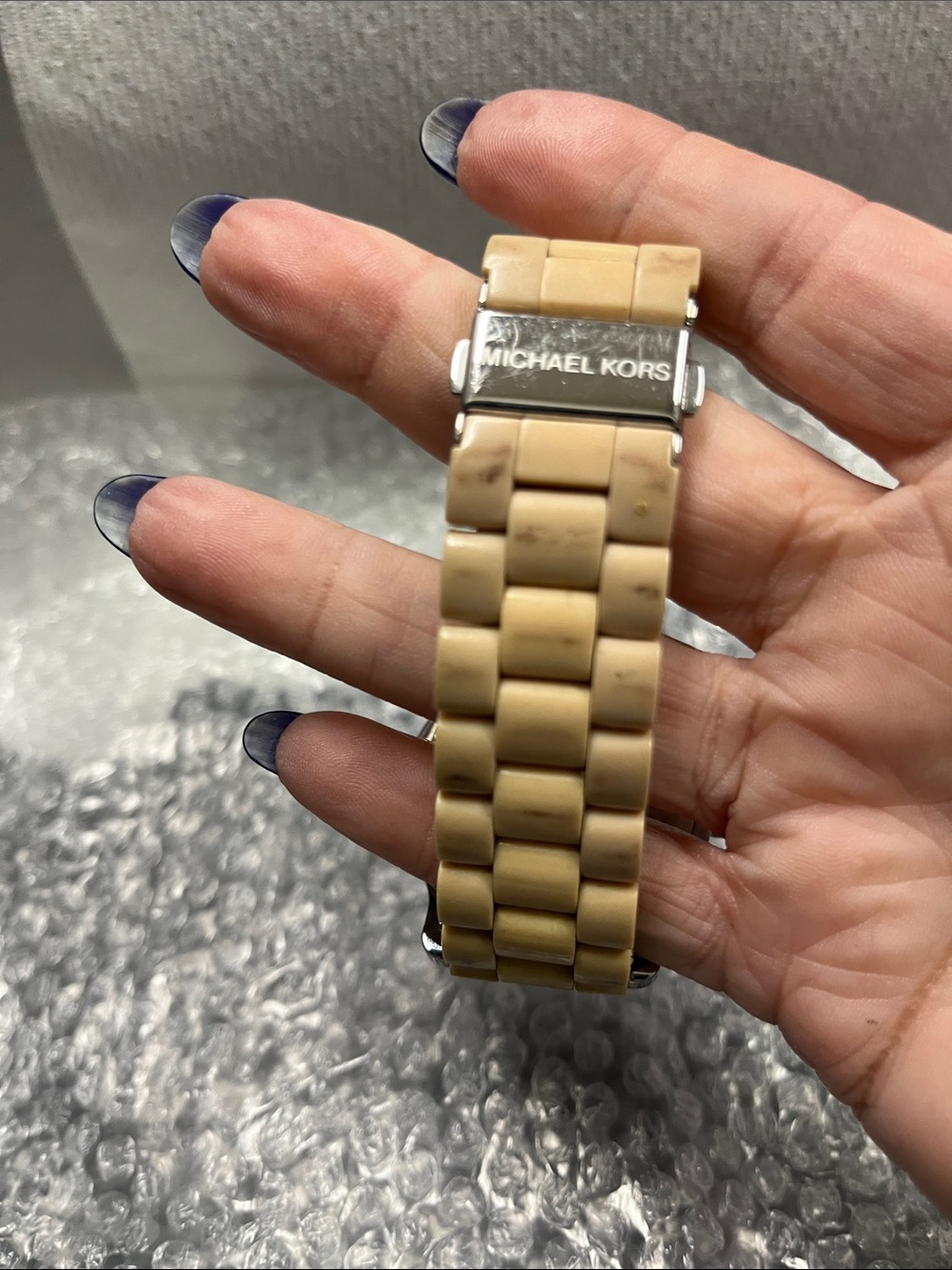EUC Michael Kors Ladies' Chronograph Watch - Pink Dial, Beige Strap - Picture 6 of 12